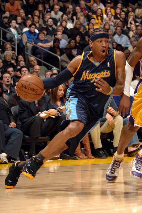 许多球迷表 许多球迷表