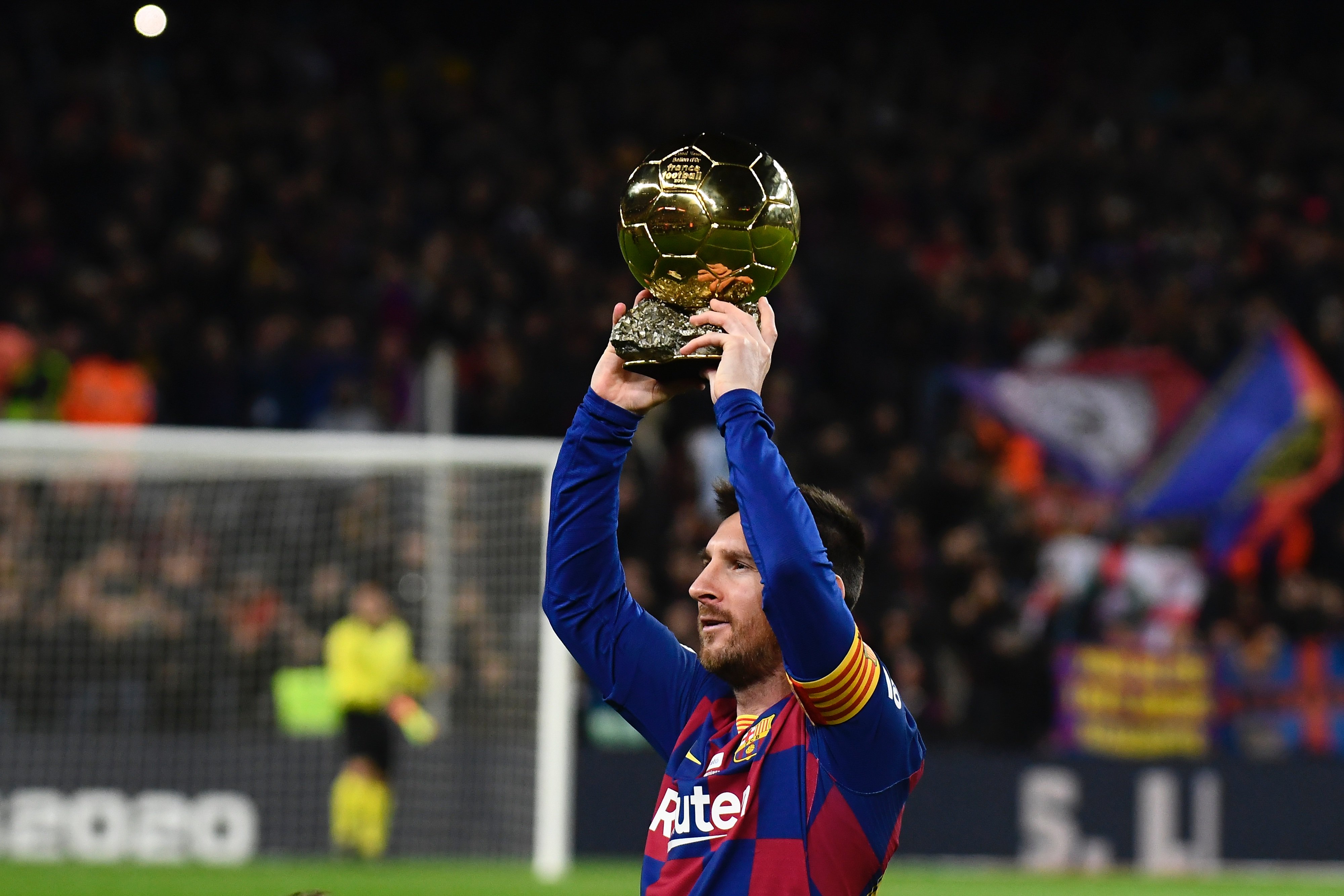 图拉姆凭借 图拉姆凭借