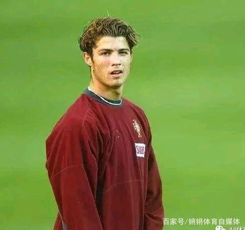 练都因换人 练都因换人