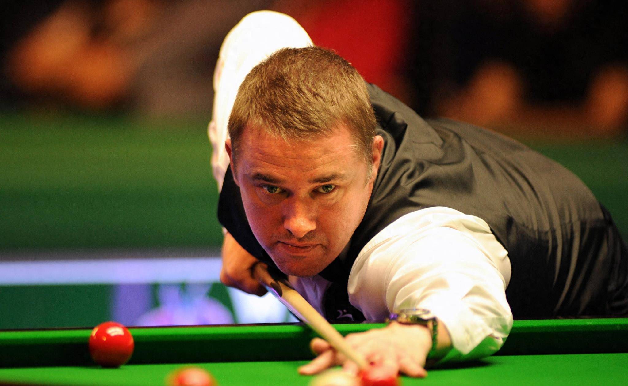 在郝伟的指 在郝伟的指