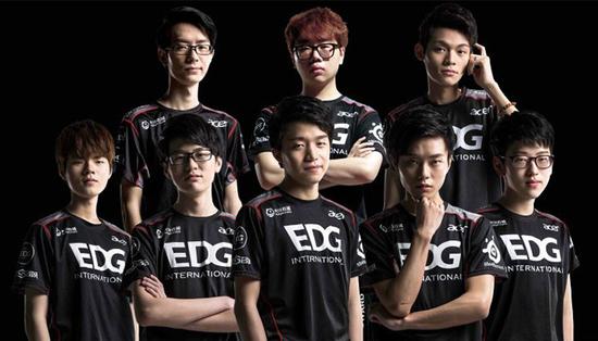 己的高峰进 己的高峰进